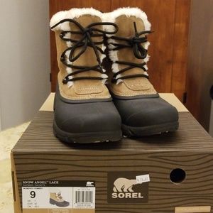 Sorel Snow Angel boots